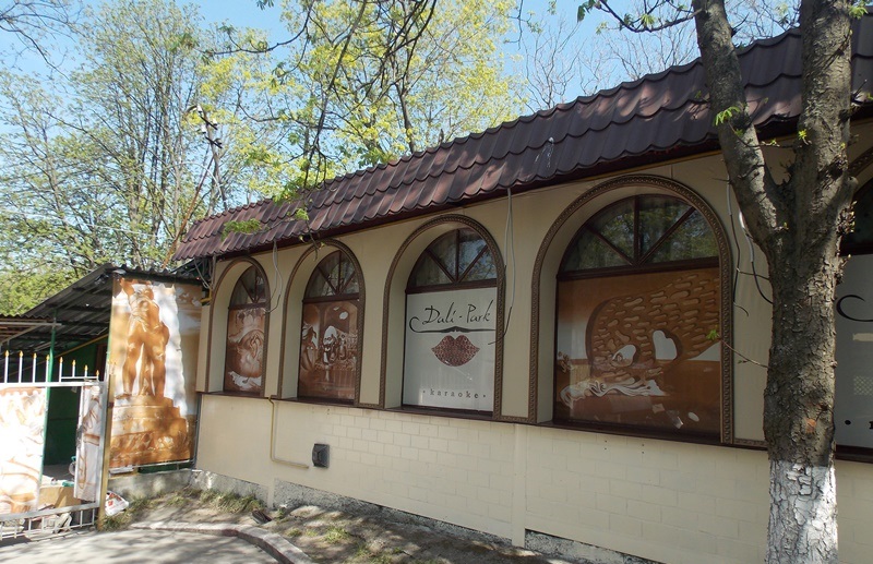 Поклейка пленки Oracal Поклейка пленки Oracal